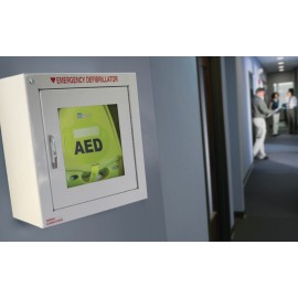 ZOLL AED Plus Automated External Defibrillator Plus, Basic Life Support